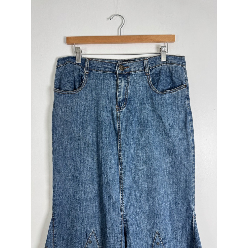 Vintage Western QQMY Women 34 Denim Maxi Skirt Blue Embroidered Flared Hem Godet - Picture 6 of 7